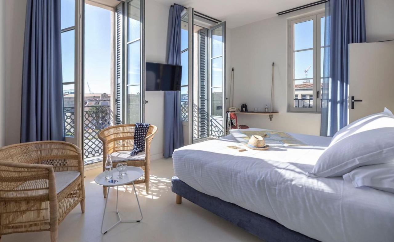 L'Eautel Toulon Centre Port Hotell Exteriör bild