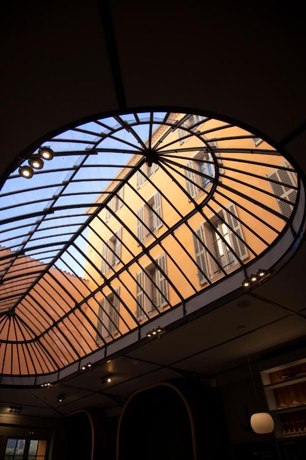 L'Eautel Toulon Centre Port Hotell Exteriör bild