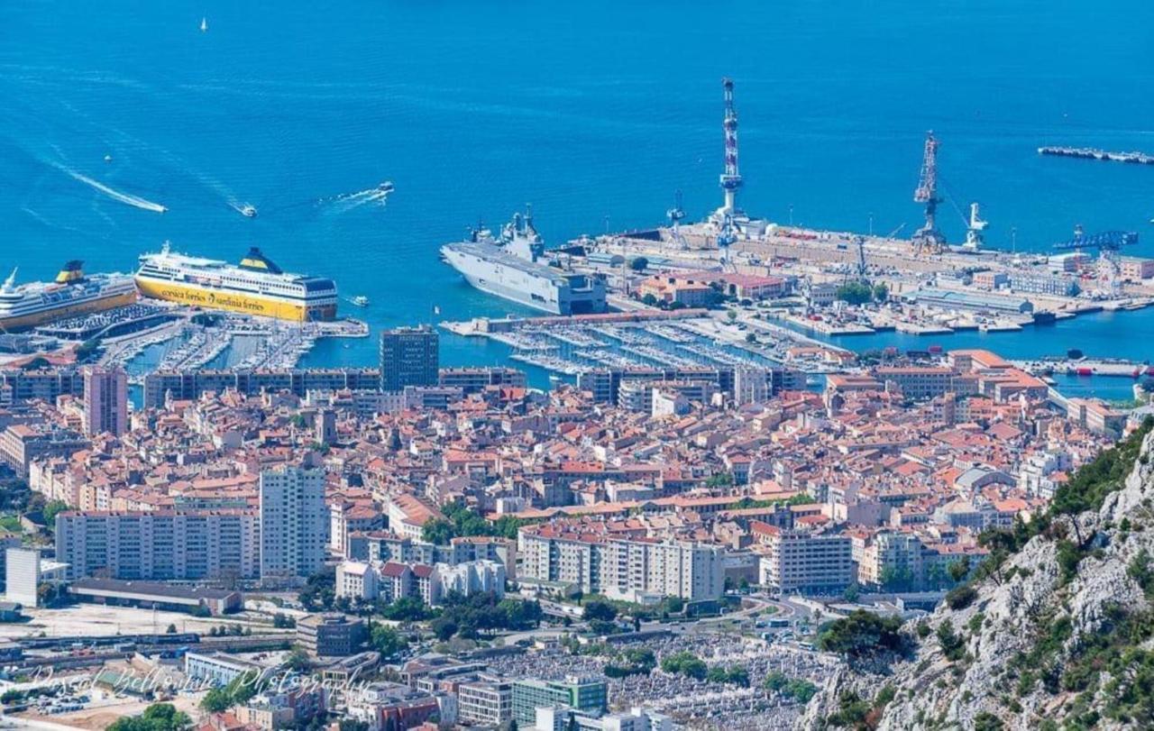 L'Eautel Toulon Centre Port Hotell Exteriör bild